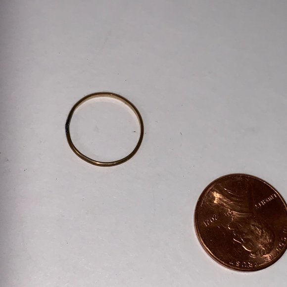 1.3mm Gold Filled Plain Band Ring, Size 3 1/4 - Picture 8 of 8